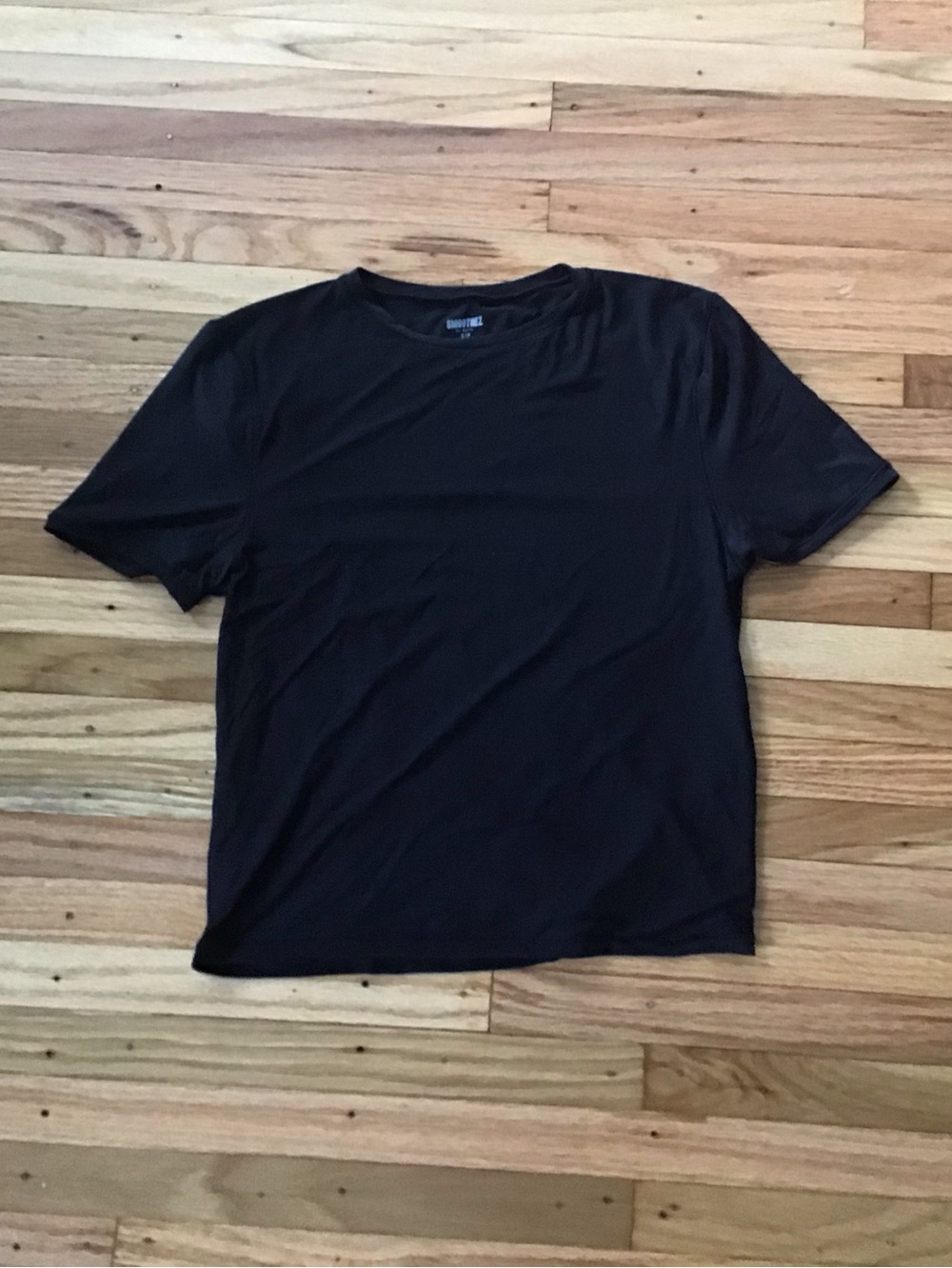 Aerie SMOOTHEZ cropped Black Crew Neck Short Sleeve Shirt woman's Size S